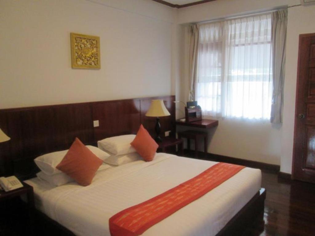 Hotel Maineli Nyaung Shwe Eksteriør bilde