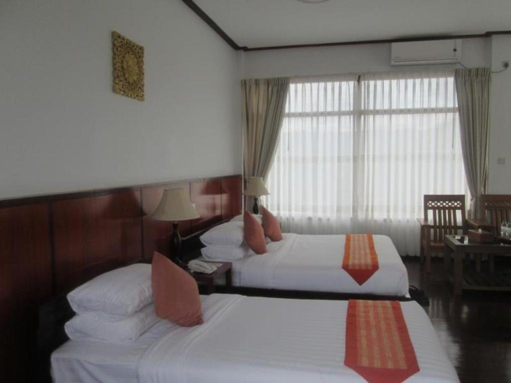 Hotel Maineli Nyaung Shwe Eksteriør bilde