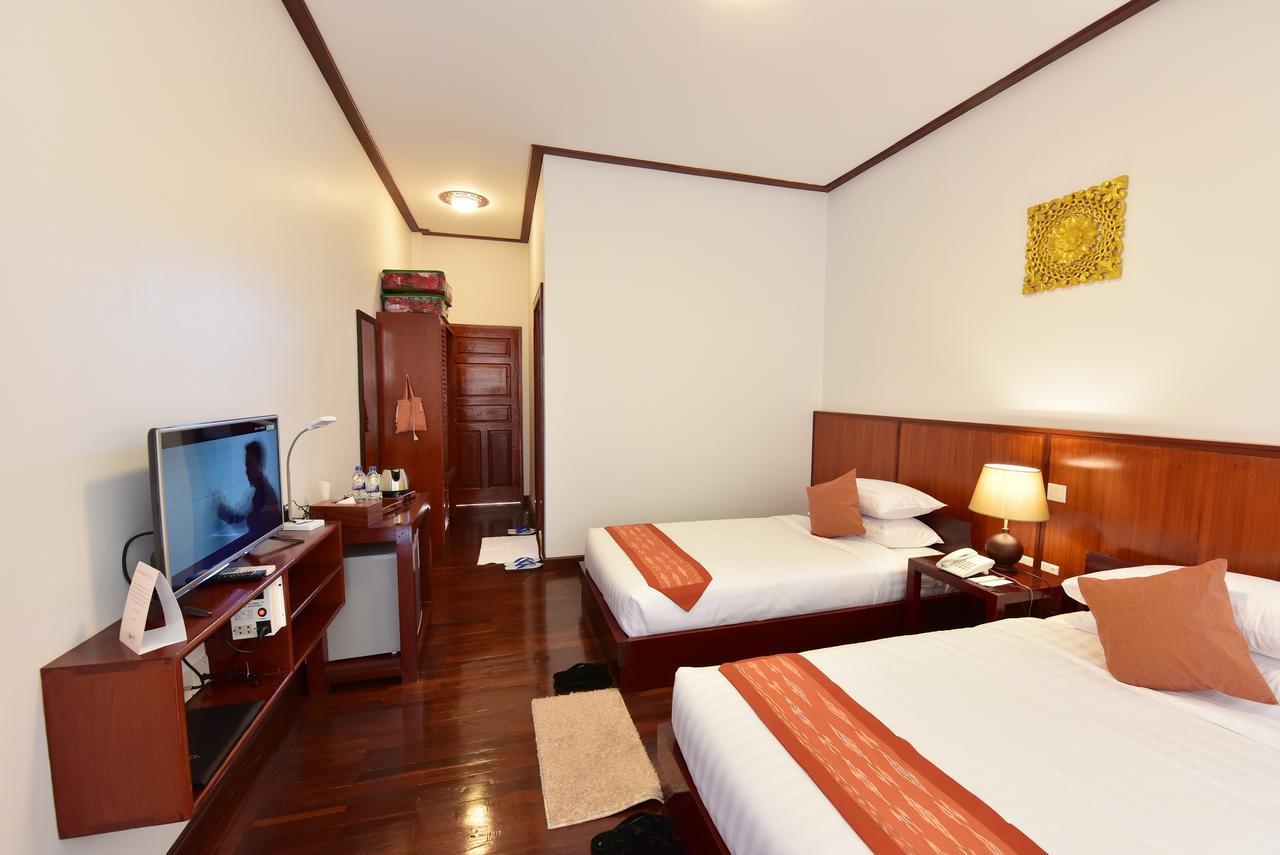 Hotel Maineli Nyaung Shwe Eksteriør bilde